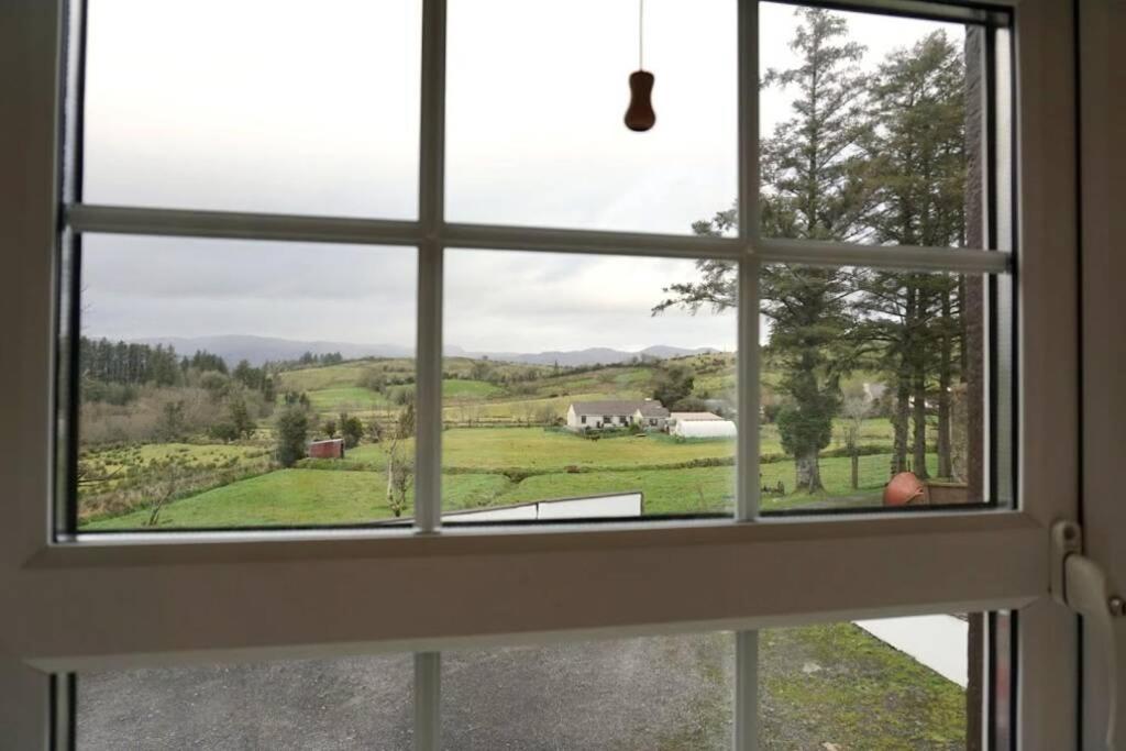 Donegal Town Meenadreen Cottage מראה חיצוני תמונה